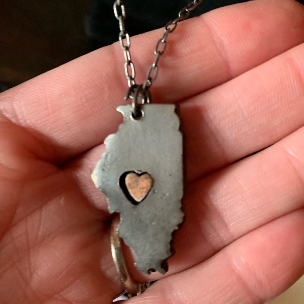 Illinois love necklace